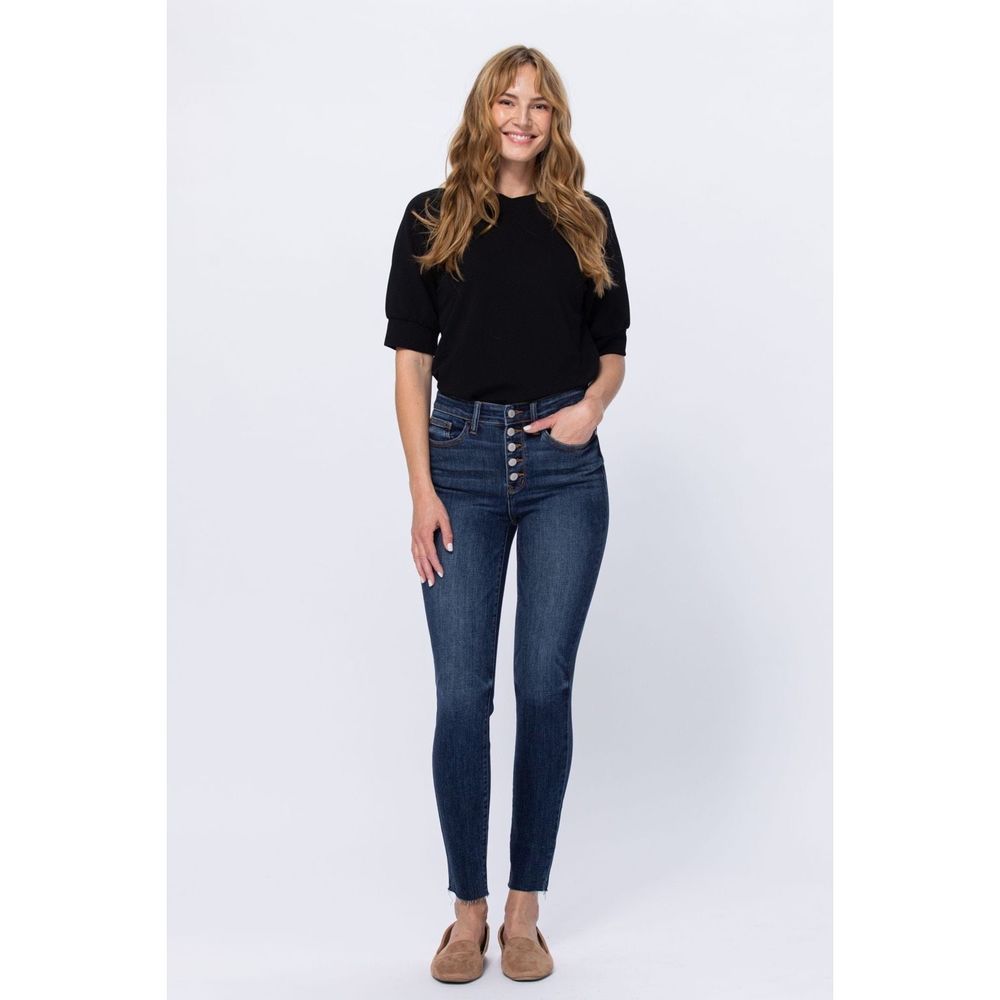 JUDY BLUE HI-RISE BUTTONFLY CUTOFF SKINNY size 18 NWT